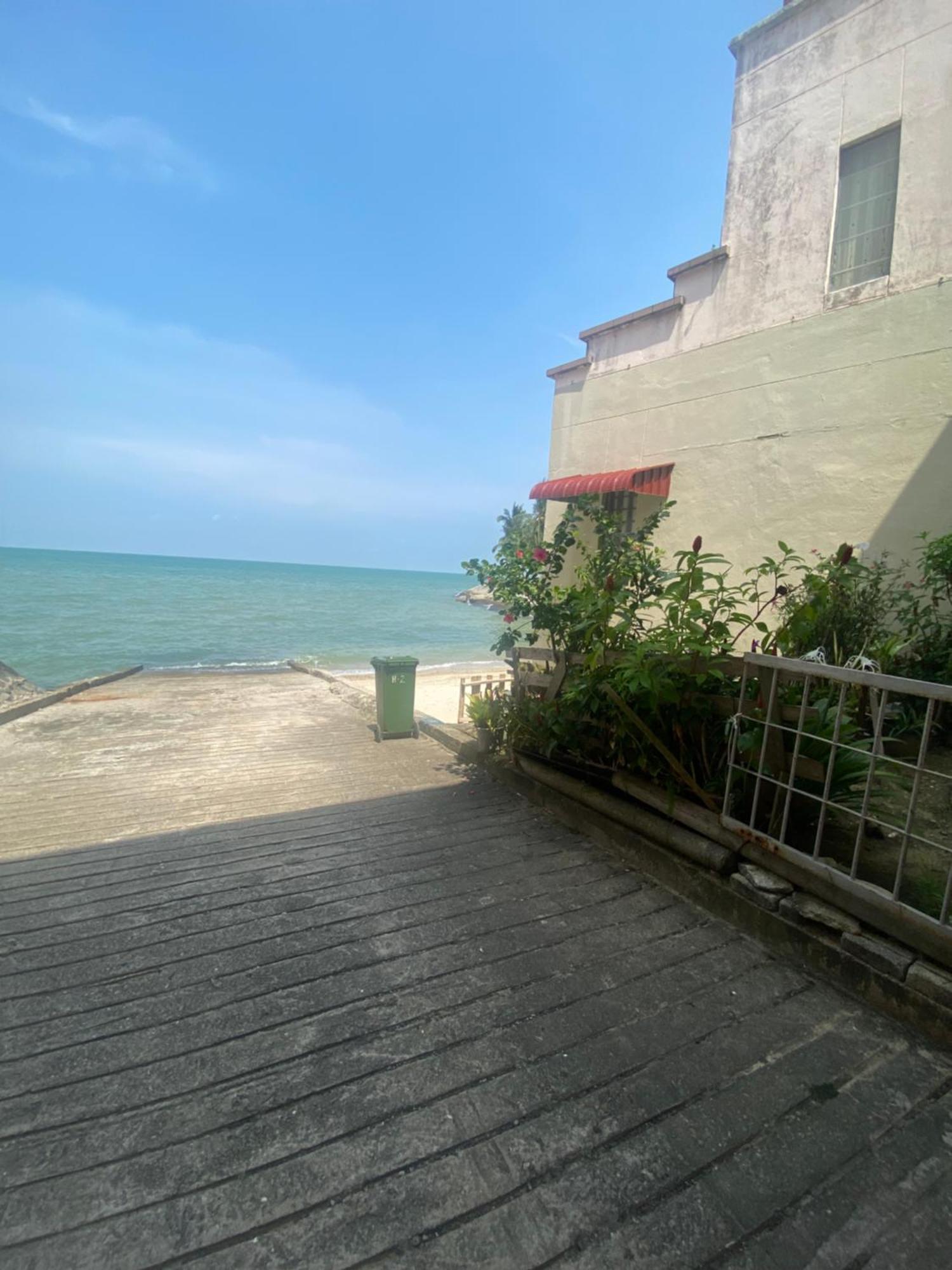 Pd Seaview Paradise Lagoon Apartment Port Dickson Exterior foto